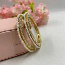  GOLDEN BANGLES