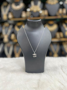  SILVER DIMOND NECKLACES