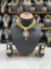  KUNDAN SET