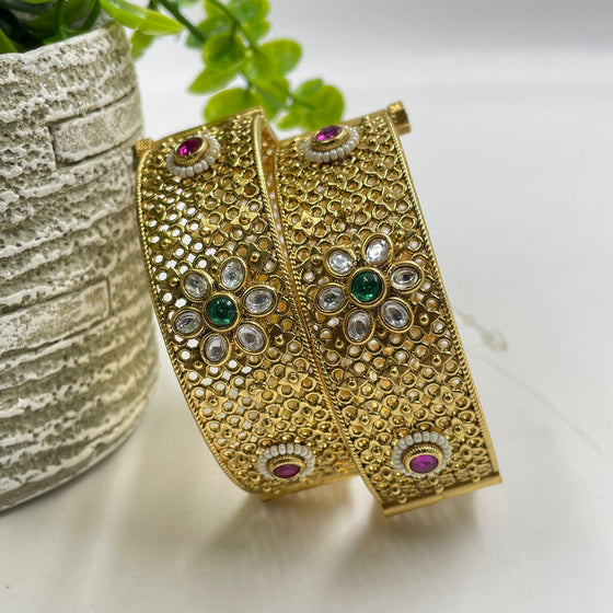 KUNDAN BANGLES