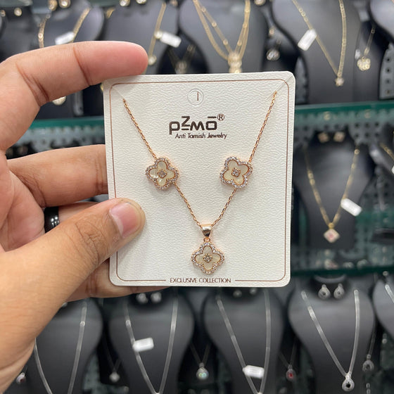 ROSE GOLD NECKLACES