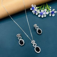  SILVER DIMOND NECKLACES