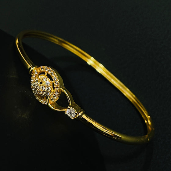 GOLDEN BRACELET