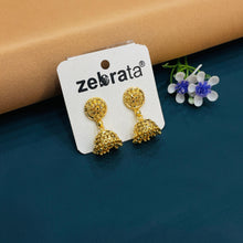  GOLDEN EARRINGS