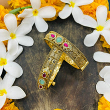  KUNDAN BANGLES