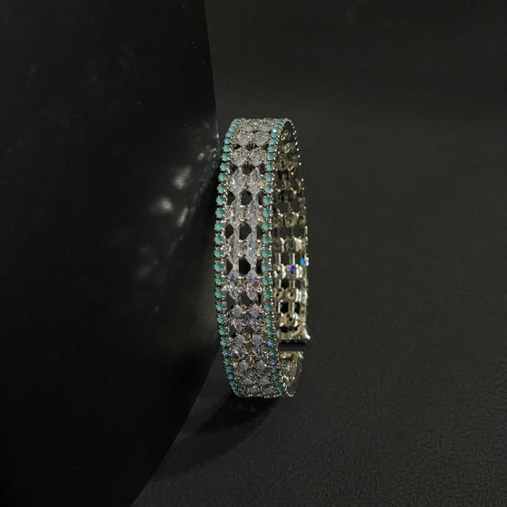 AD DIMOND BRACELET