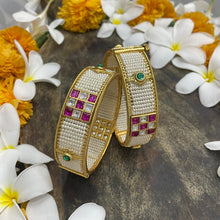  KUNDAN BANGLES