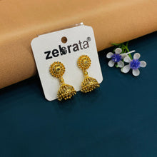  GOLDEN EARRINGS