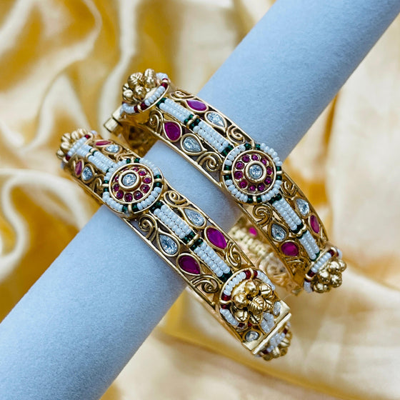 KUNDAN BANGLES