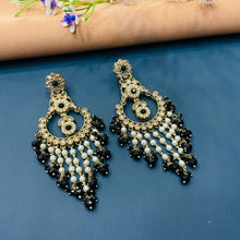  MAHENDI POLISH EARRING