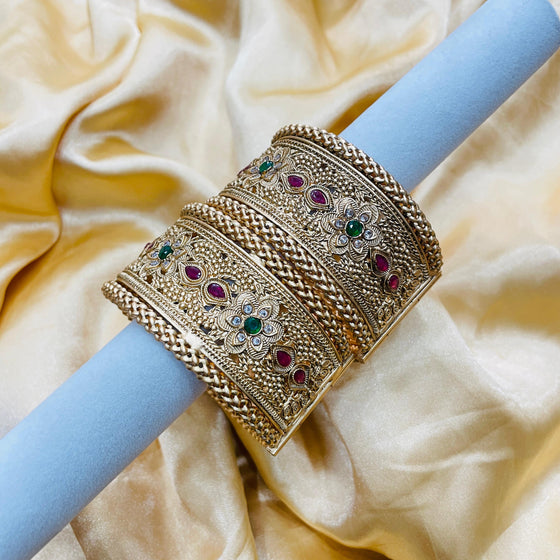 GOLDEN BANGLES