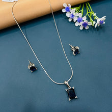  SILVER DIMOND NECKLACES