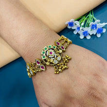  KUNDAN BRACELET