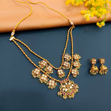  KUNDAN SET