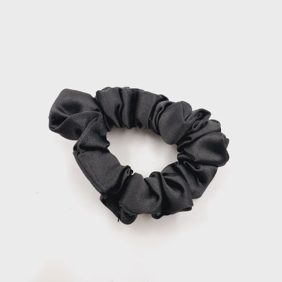 SCRUNCHIE