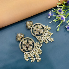  MAHENDI POLISH EARRING