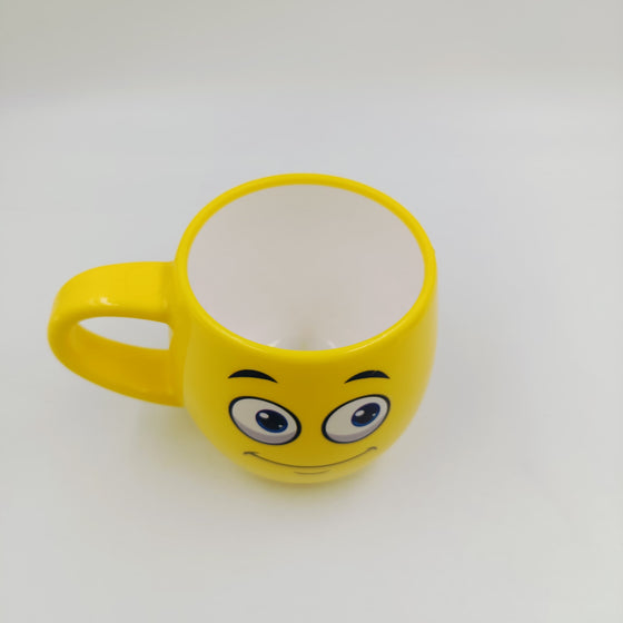 PLASTIC MUG