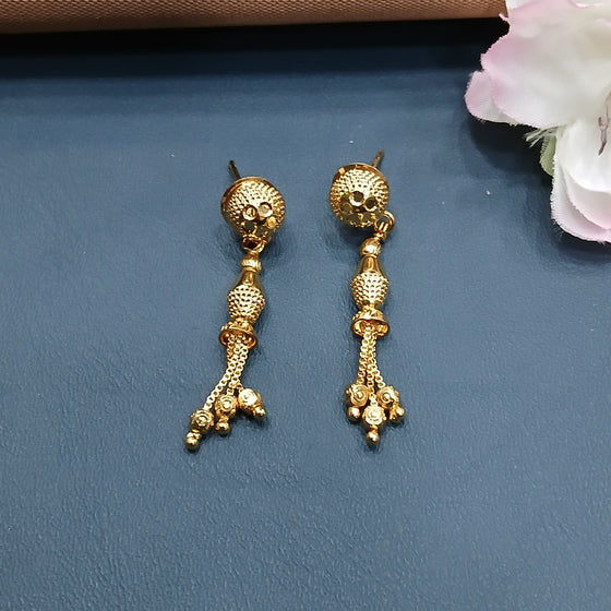 GOLDEN EARRINGS