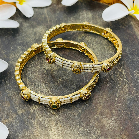 KUNDAN BANGLES