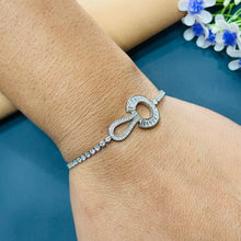  SILVER BRACELET