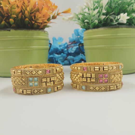 GOLDEN BANGLES