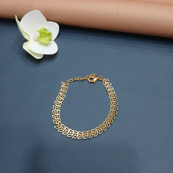 GOLDEN BRACELET