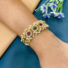  KUNDAN BRACELET