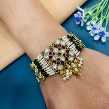  KUNDAN BRACELET