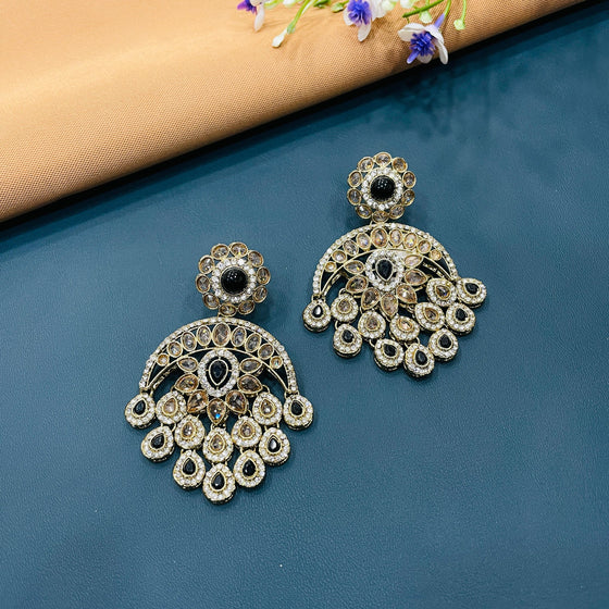 MAHENDI POLISH EARRING