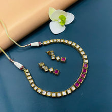  KUNDAN SET