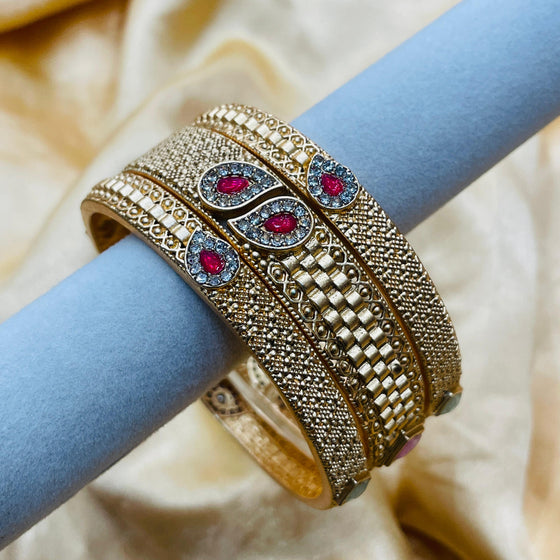 KUNDAN BANGLES